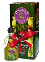 divers extra virgin olive and oil and Ever gift